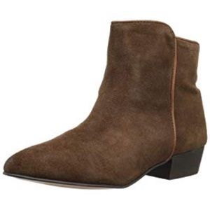 Report Signature Tan Ankle Booties, size 7.5